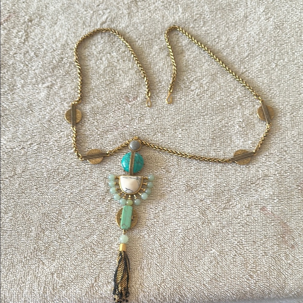 Elegant Gold and Turquoise Necklace
